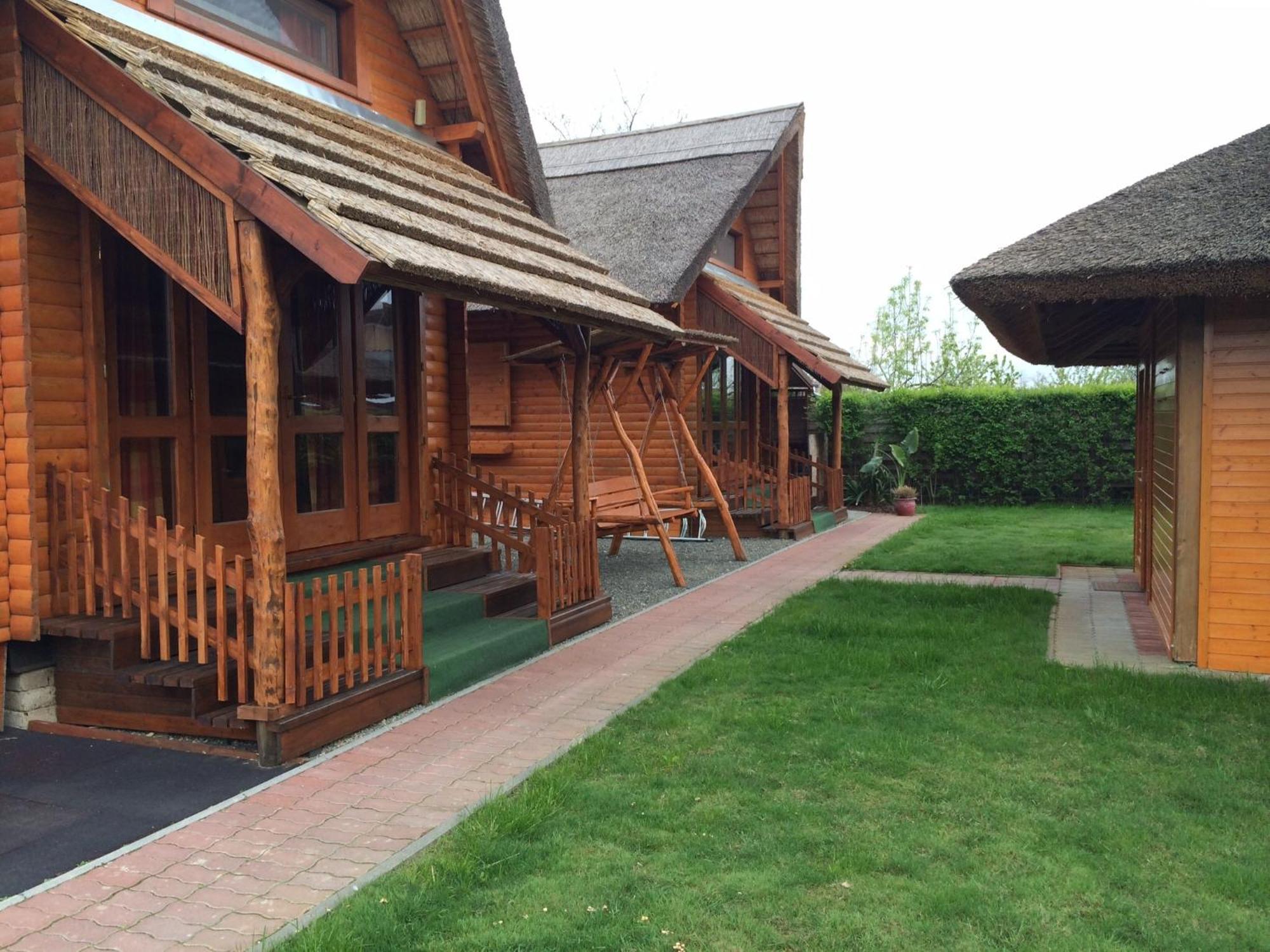 Apartament Sulyom Panzio Tiszafüred Pokój zdjęcie